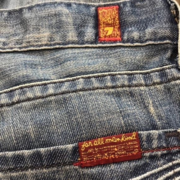 7 for all mankind dojo crop jeans size 29. - Picture 8 of 8